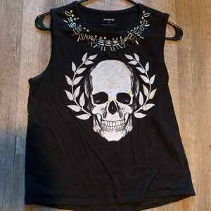 Express tank with jewels along neck